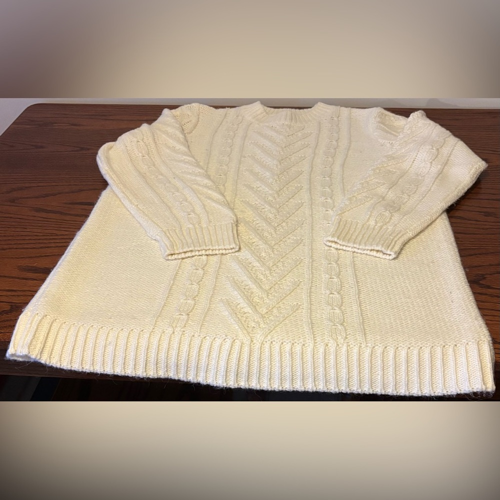 Women's Cream Cable Knit Sweater